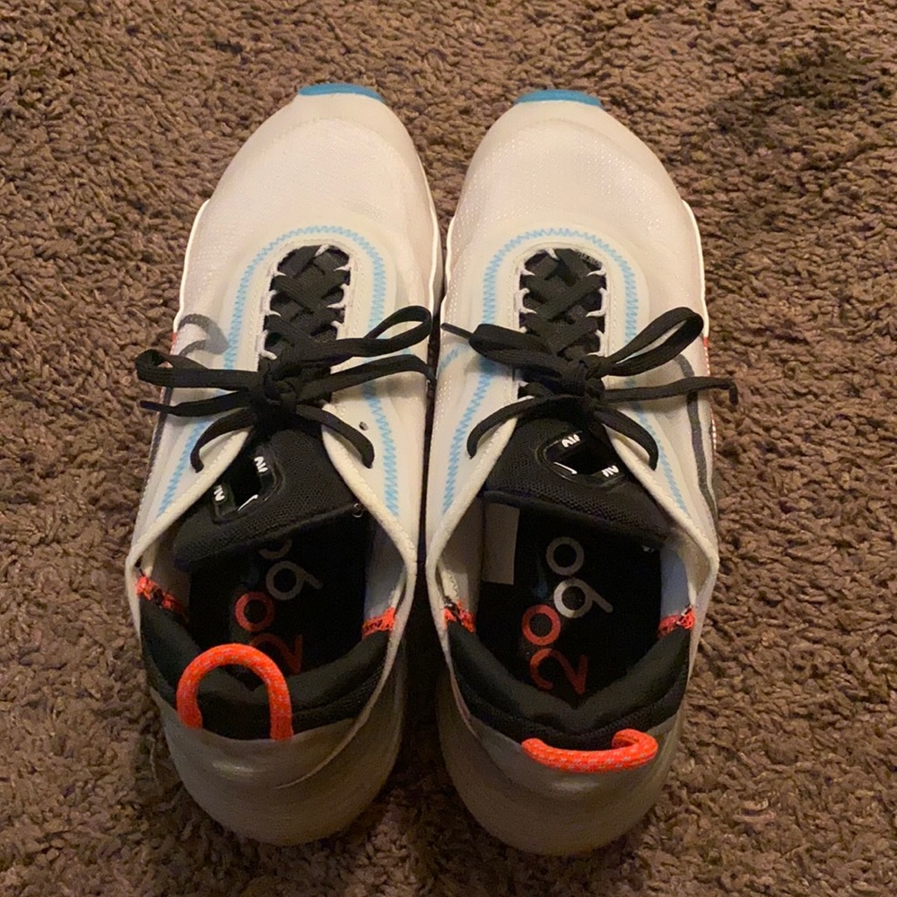 Nike Airmax 2090 Pure Platinum